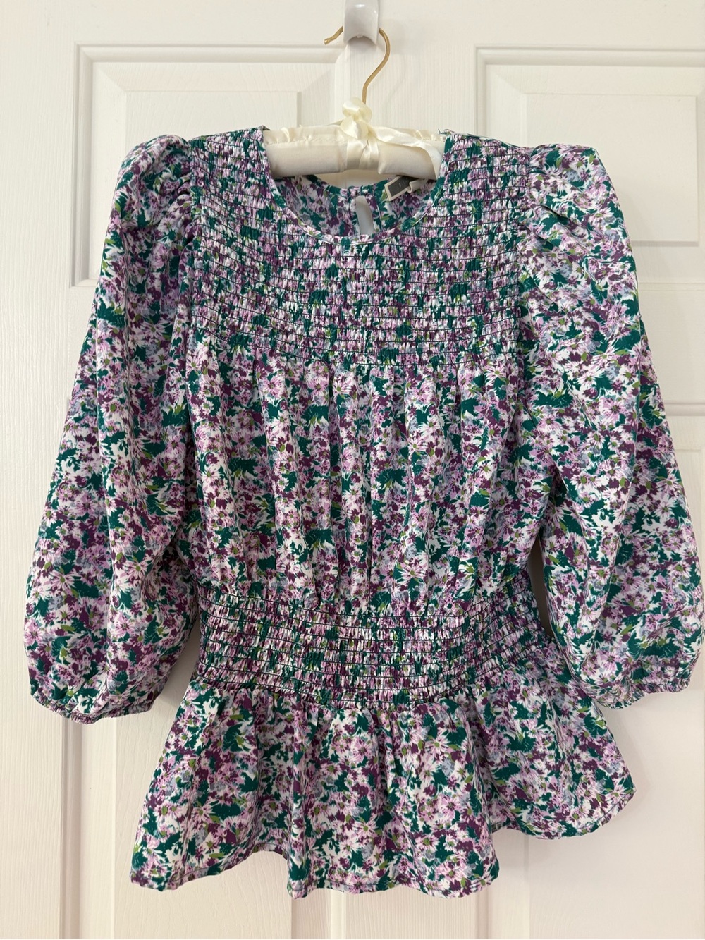 💜Anthropologie PLEIONE Floral Peplum Top - Purple Green White Smocked 3/4 Sleeve